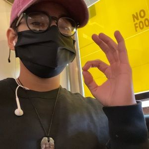 Meet your Posher, Anthony